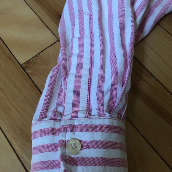 L.L. Bean Long Sleeved - Picture 2 of 6